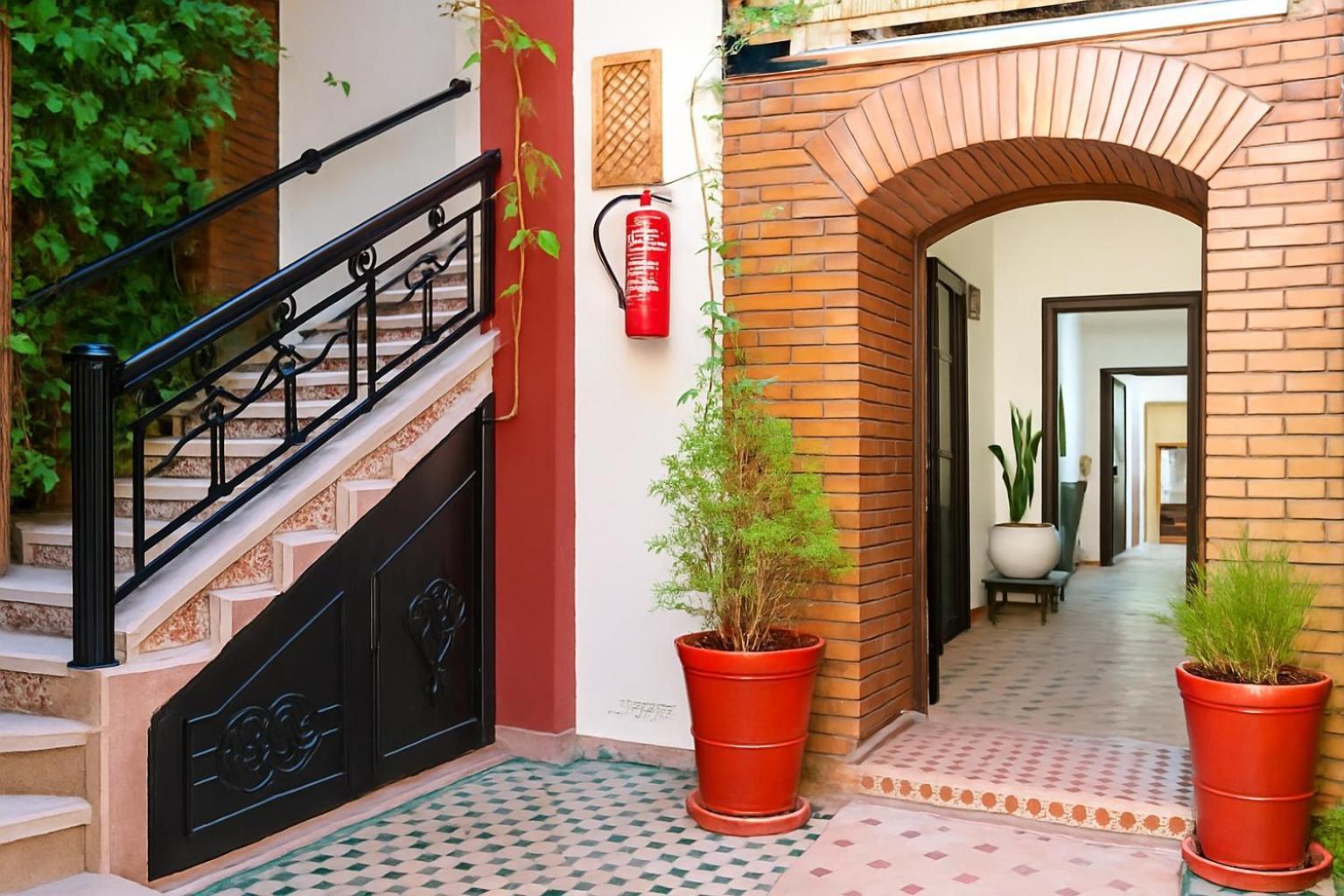 Riad Douirtna Marrakesh Bagian luar foto
